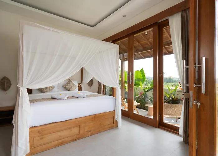Oemah Manureva Ubud Villa Mambal