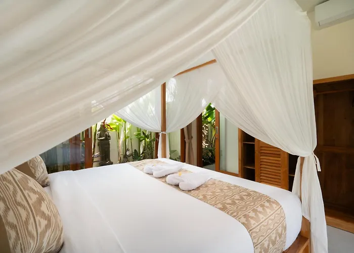 Oemah Manureva Ubud Villa *