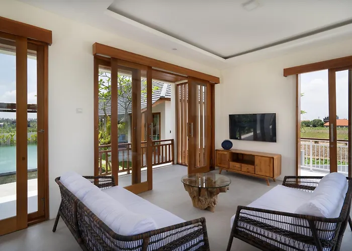 Oemah Manureva Ubud Villa *